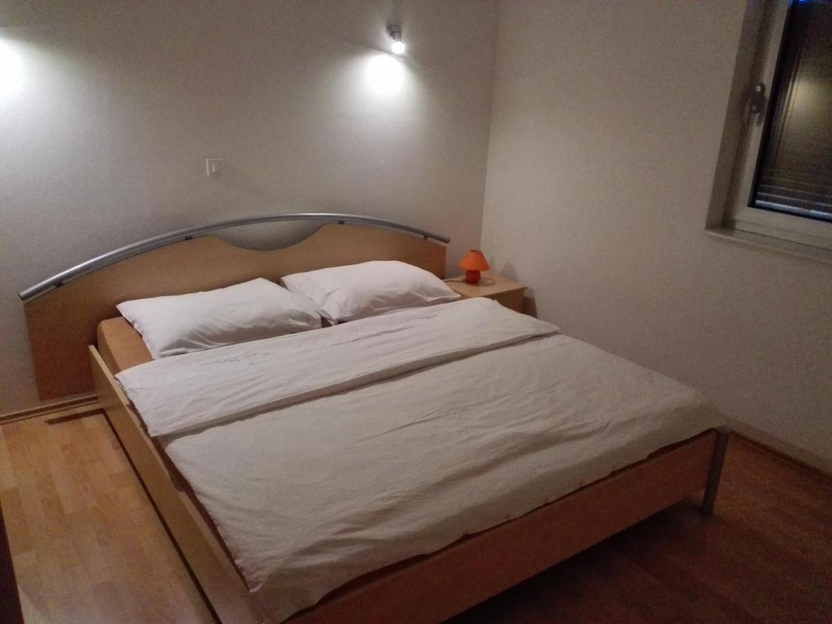 Apartment Stinjan Kascuni Pula Exteriér fotografie